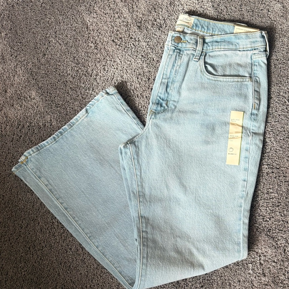 NEW SHORT length Jeans Universal Thread High-Rise Flare Light Blue Denim